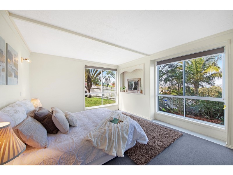 1 Bay View Avenue, East Gosford NSW 2250