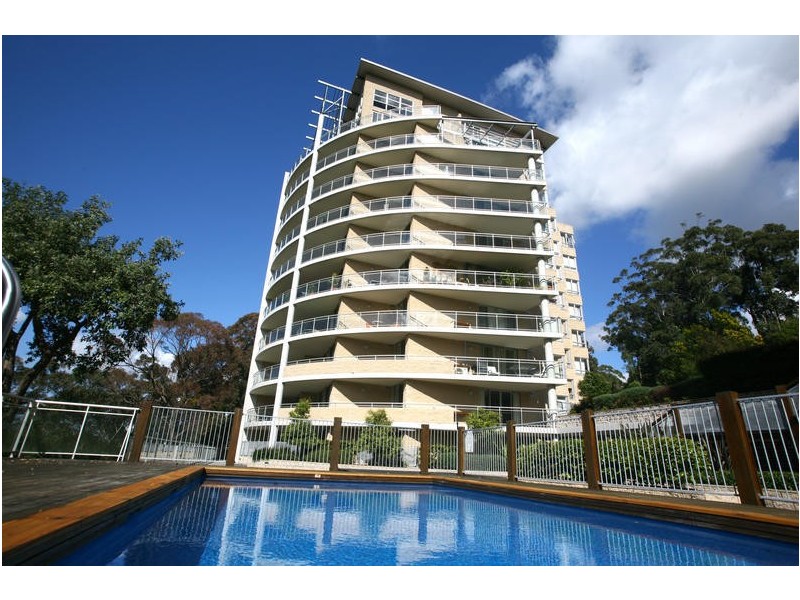 271/80 John Whiteway Drive, Gosford NSW 2250