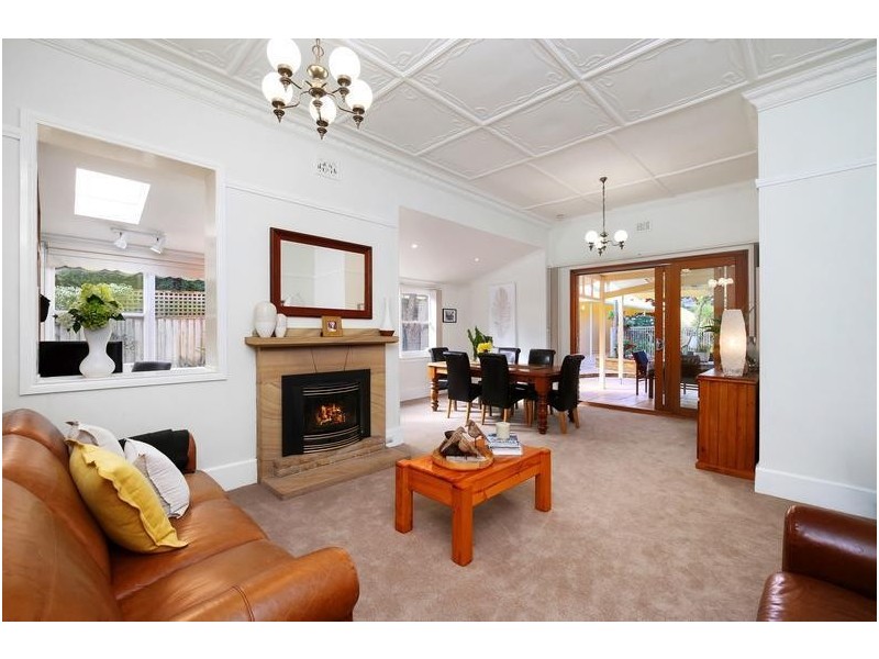 30 Eulalia Avenue, Point Frederick NSW 2250