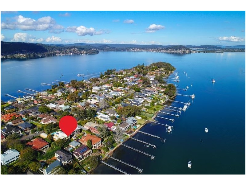 30 Eulalia Avenue, Point Frederick NSW 2250