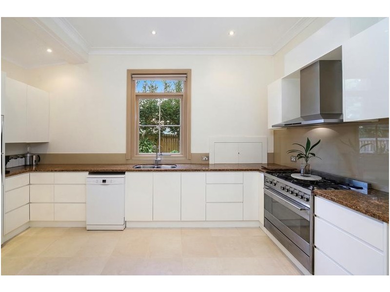 30 Eulalia Avenue, Point Frederick NSW 2250