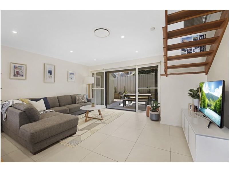 3/11 George Street, East Gosford NSW 2250