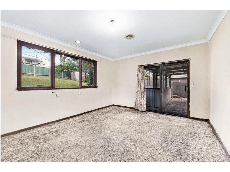 8 Marshdale Road, Springfield NSW 2250