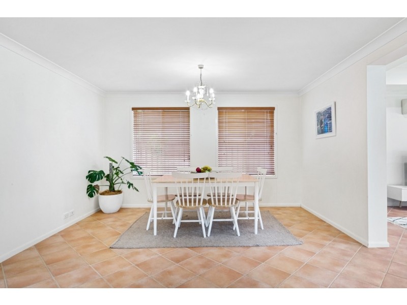 6 Auburn Street, Point Frederick NSW 2250
