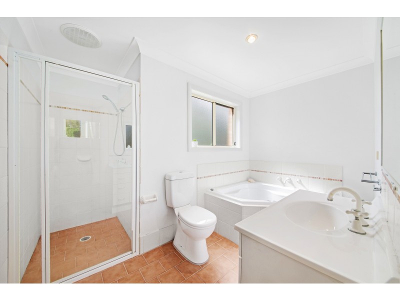 34 Hillgrove Close, Ourimbah NSW 2258