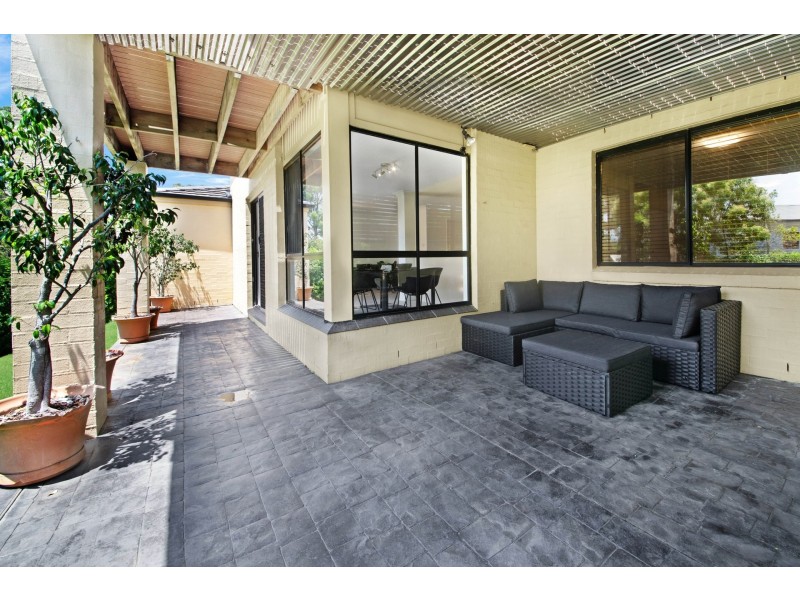 28 Patrick Crescent, Saratoga NSW 2251