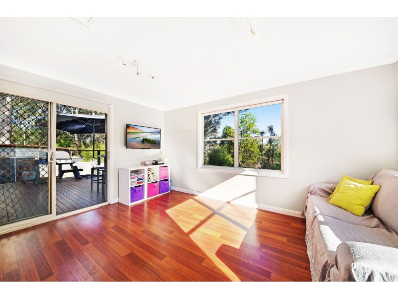 16 Holland Close, Springfield NSW 2250