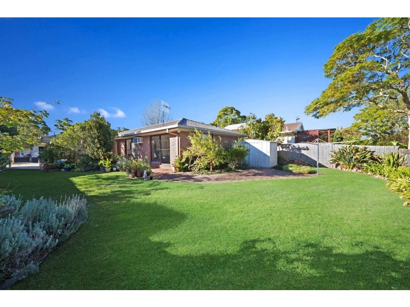 24 Dolly Avenue, Springfield NSW 2250