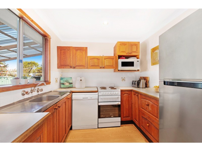 72 Carpenter Street, Umina Beach NSW 2257