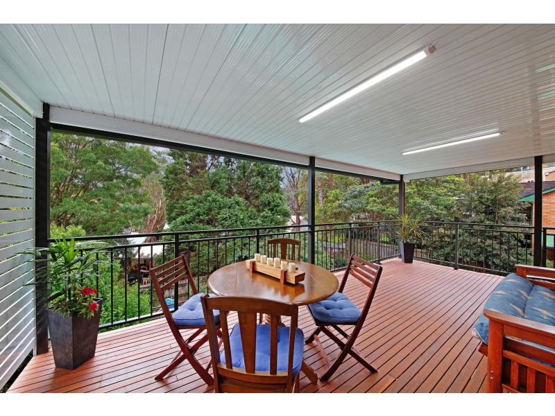 9 Mindaree Avenue, Wyoming NSW 2250