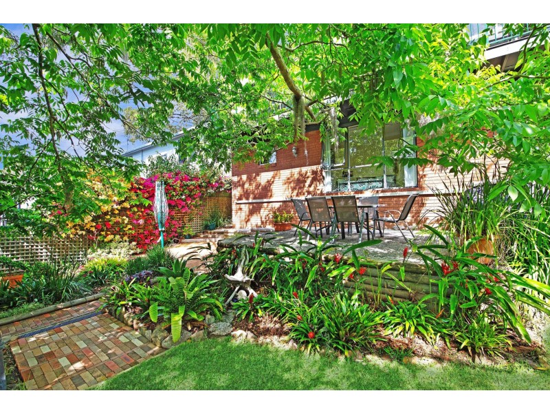 10 Woolard Road, Springfield NSW 2250