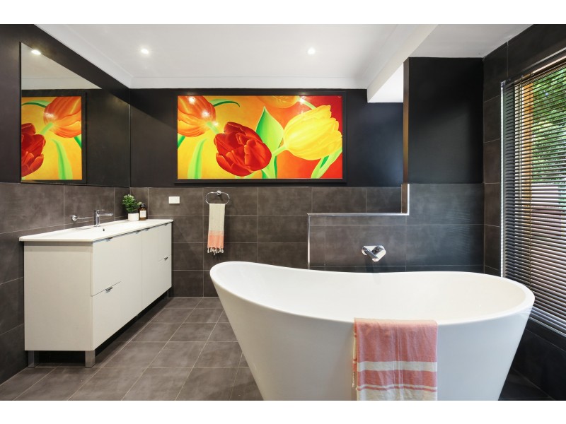 7 Perratt Close, Lisarow NSW 2250