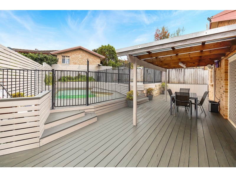 4 Nicholii Close, Springfield NSW 2250