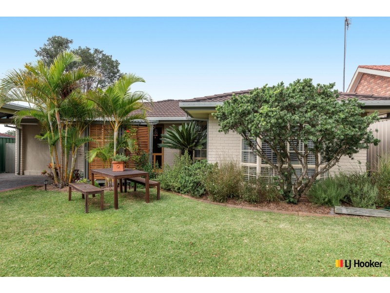 14 Greenvale Road, Green Point NSW 2251