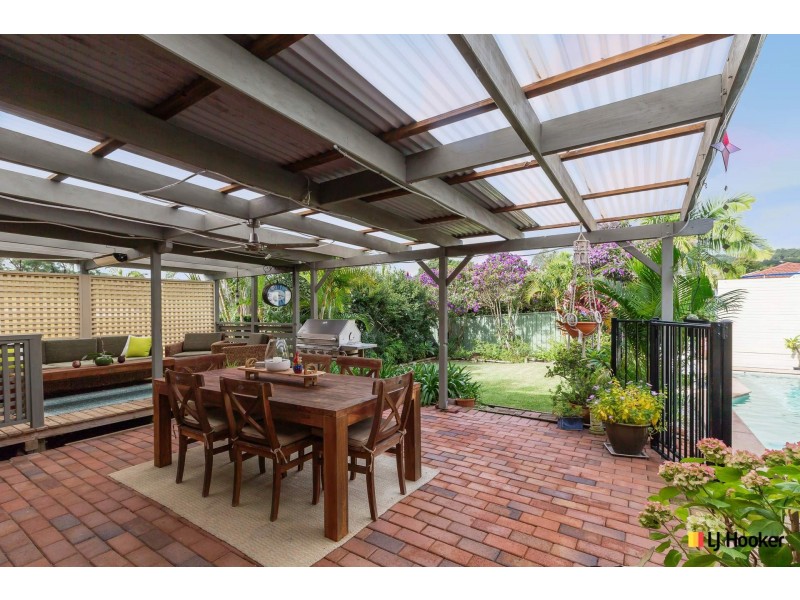 14 Greenvale Road, Green Point NSW 2251