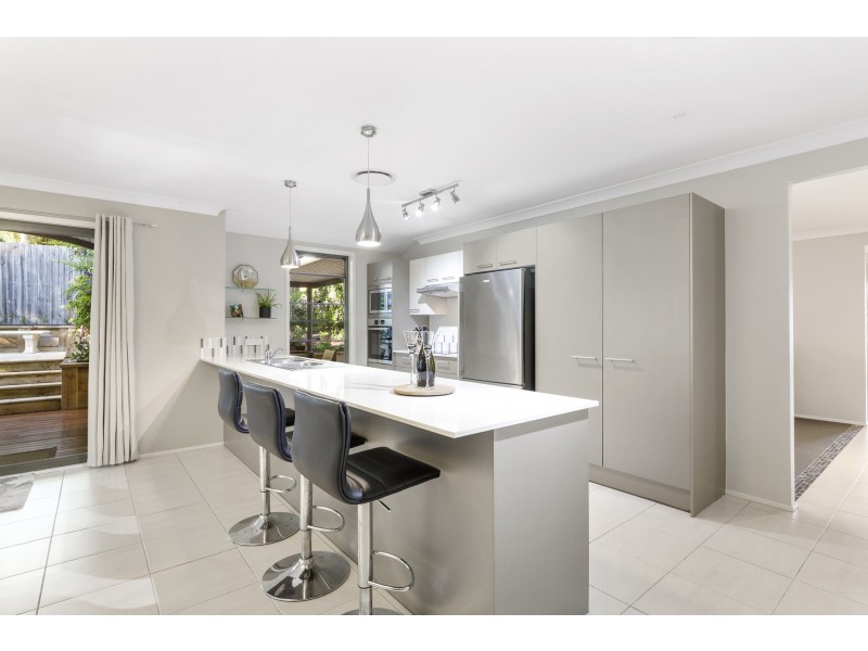 9 Holland Close, Springfield NSW 2250