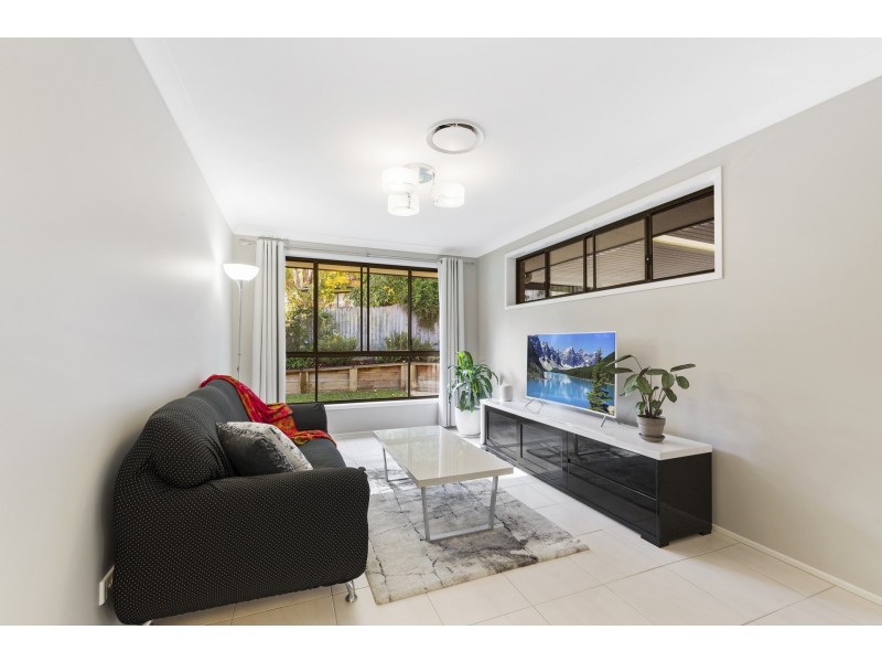 9 Holland Close, Springfield NSW 2250