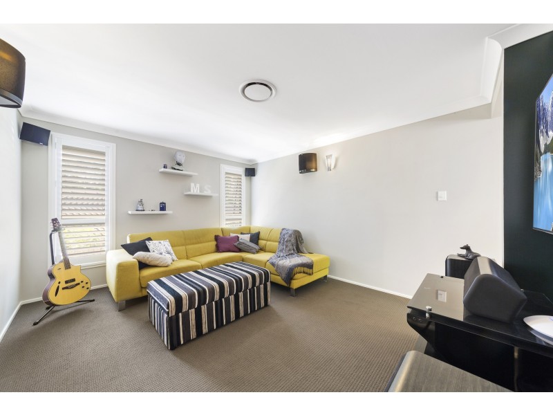 9 Holland Close, Springfield NSW 2250