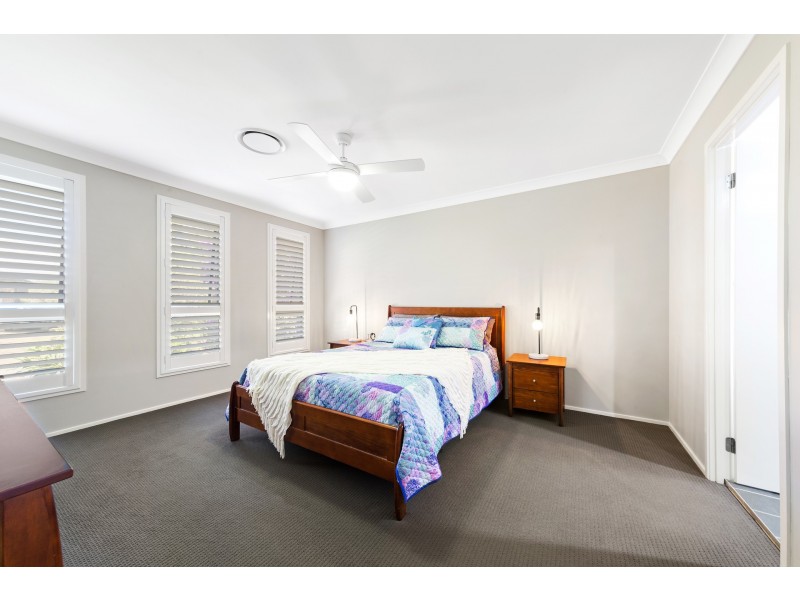 9 Holland Close, Springfield NSW 2250