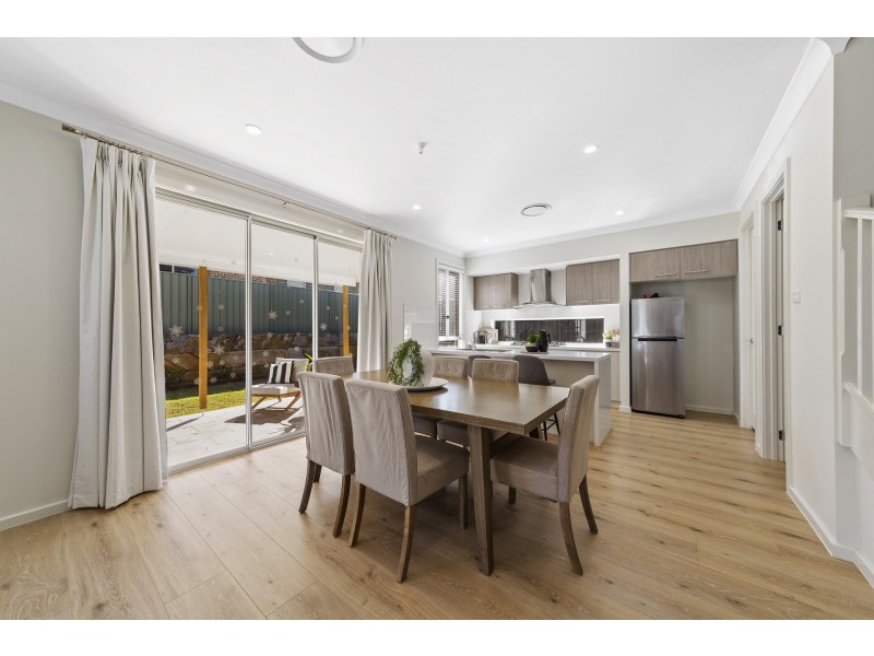 6 Allegra Lane, Narara NSW 2250