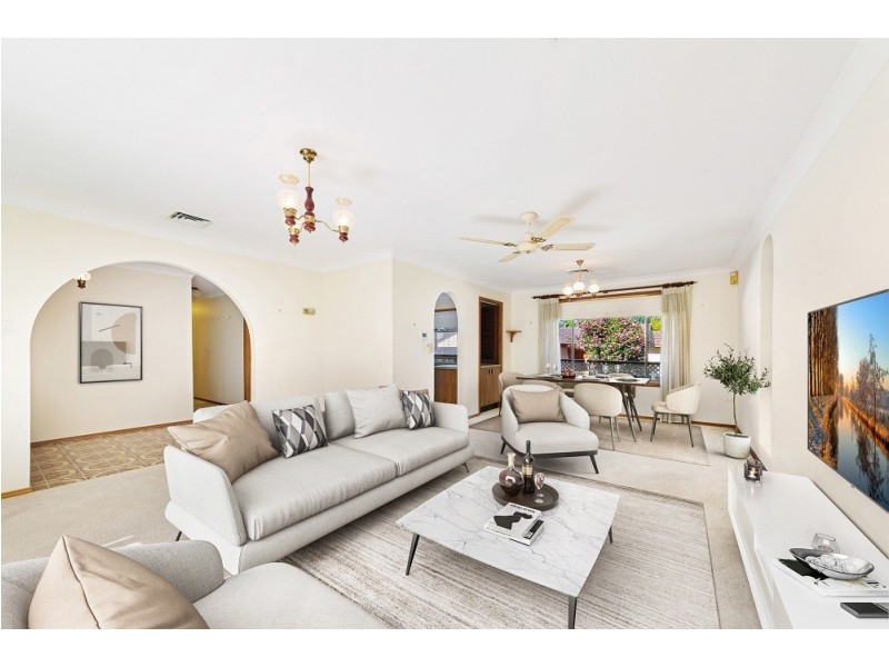 16 Lynnette Crescent, East Gosford NSW 2250