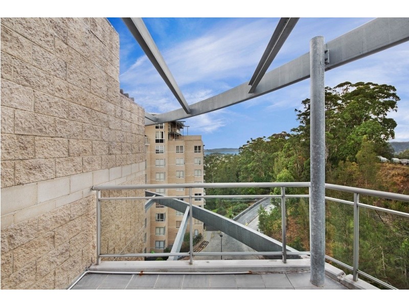 271/80 John Whiteway Drive, Gosford NSW 2250