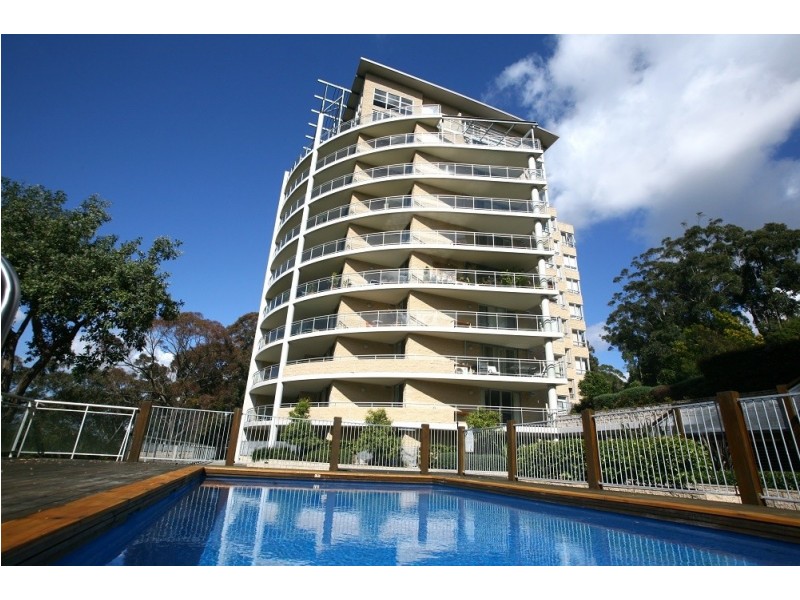 271/80 John Whiteway Drive, Gosford NSW 2250