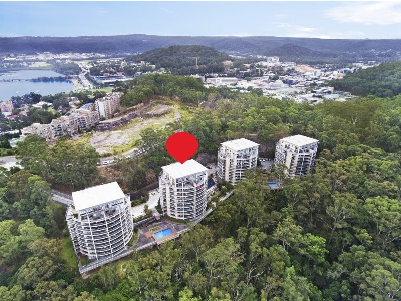 271/80 John Whiteway Drive, Gosford NSW 2250