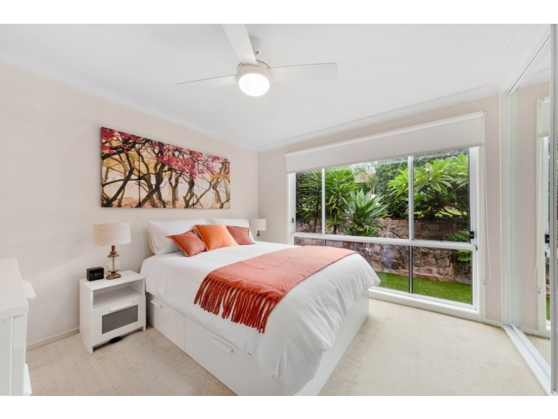 18 Woodport Close, Green Point NSW 2251