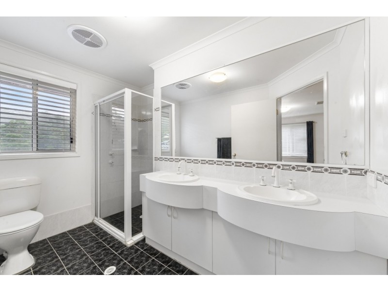 6 Watergum Place, Springfield NSW 2250