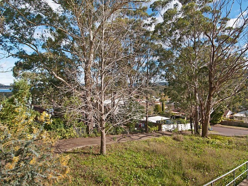 1A Emma James Street, Springfield NSW 2250