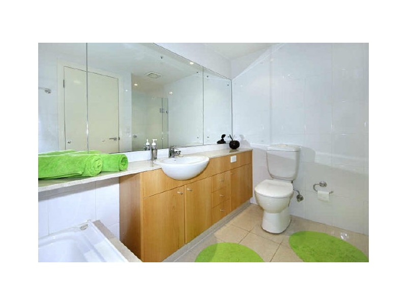 1004/97-99 John Whiteway DR, Gosford NSW 2250
