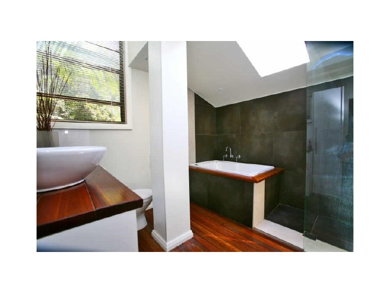 East Gosford NSW 2250