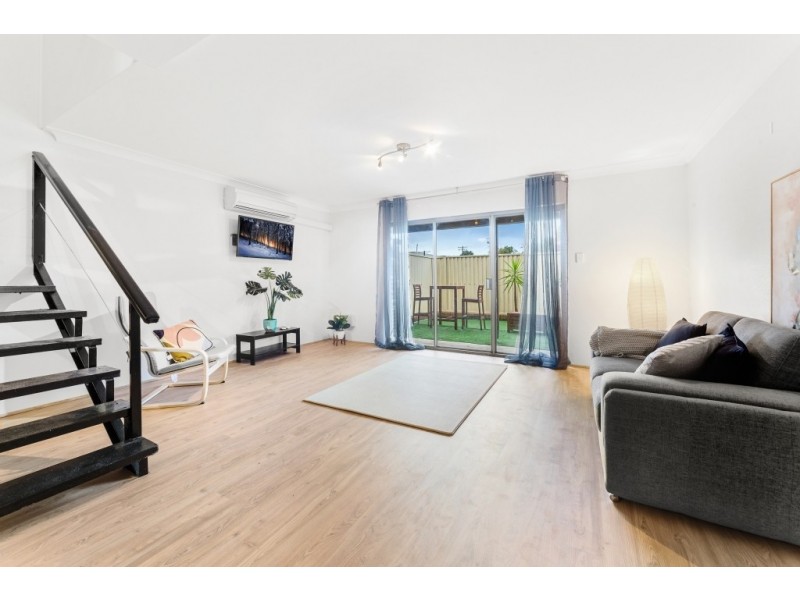 1/5 Hills Street, Gosford NSW 2250