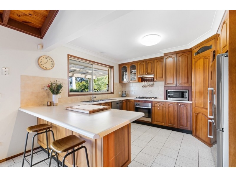 9 Blackwood Close, Narara NSW 2250