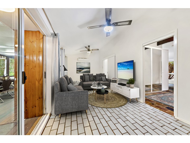 10 Tulip Street, Springfield NSW 2250