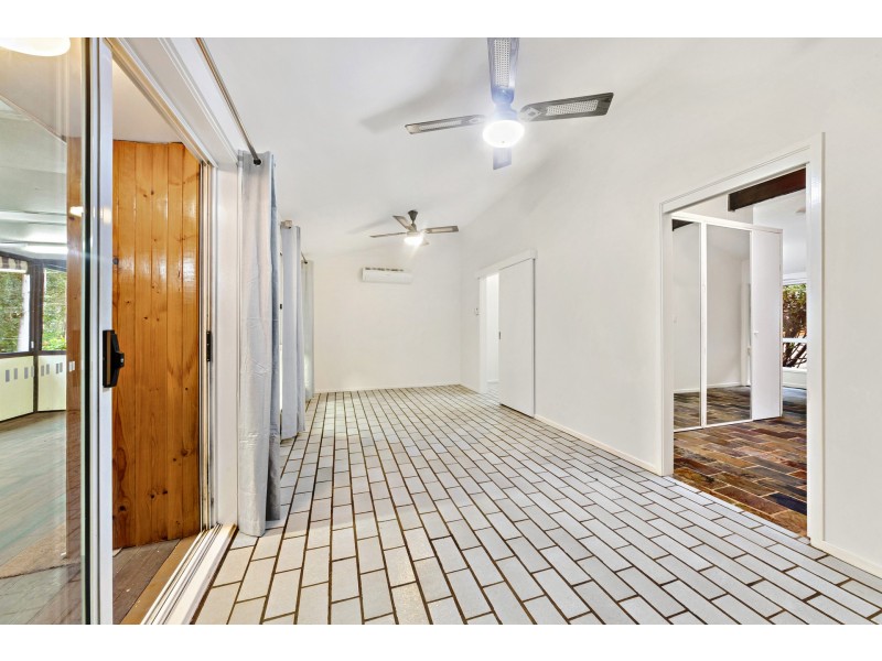 10 Tulip Street, Springfield NSW 2250