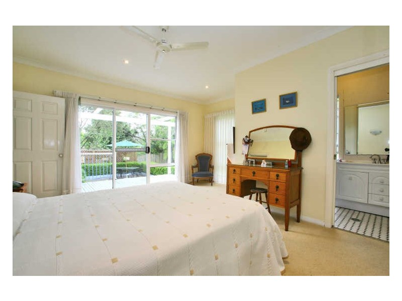 3 Masons Parade, Point Frederick NSW 2250