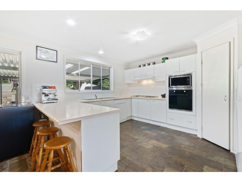 25 Beveridge Drive, Green Point NSW 2251