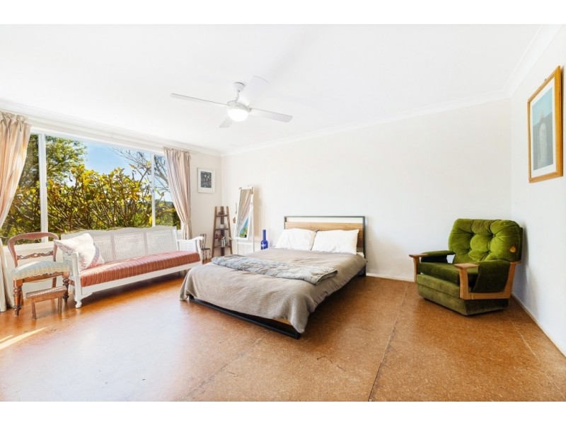 25 Beveridge Drive, Green Point NSW 2251