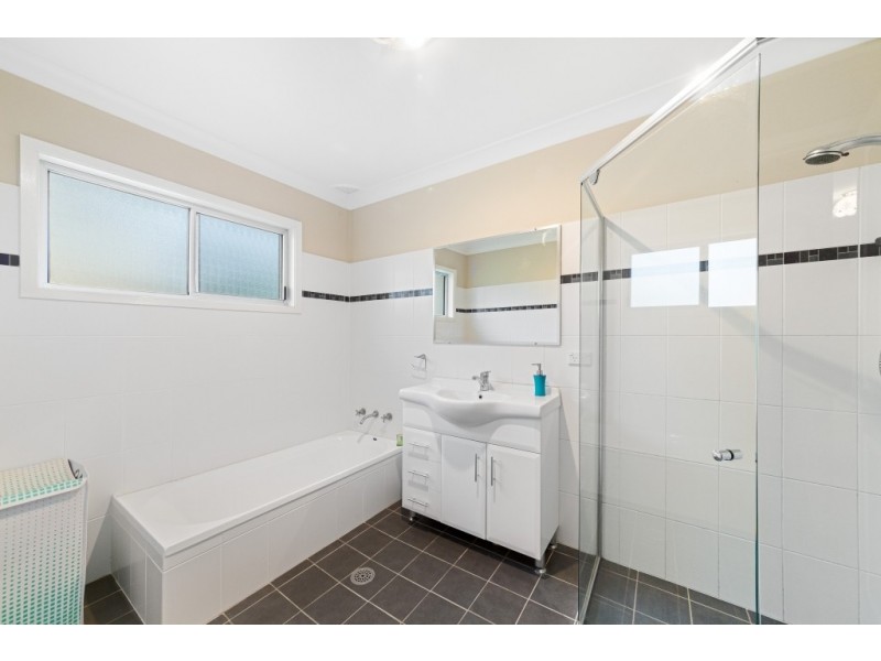 31 Joyce Avenue, Wyoming NSW 2250