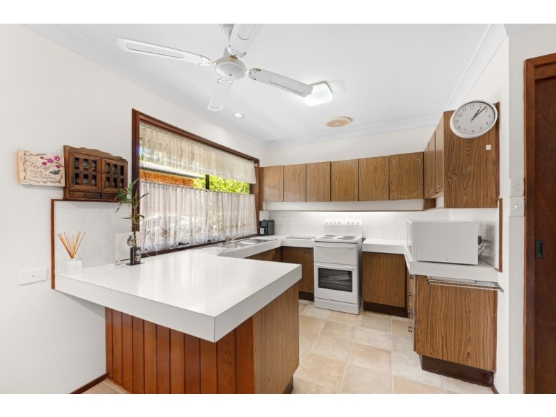 48 Bourbon Street, Wyoming NSW 2250