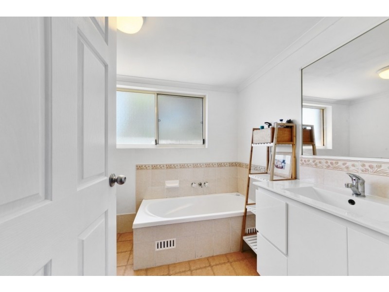 19/145 Faunce Street, Gosford NSW 2250