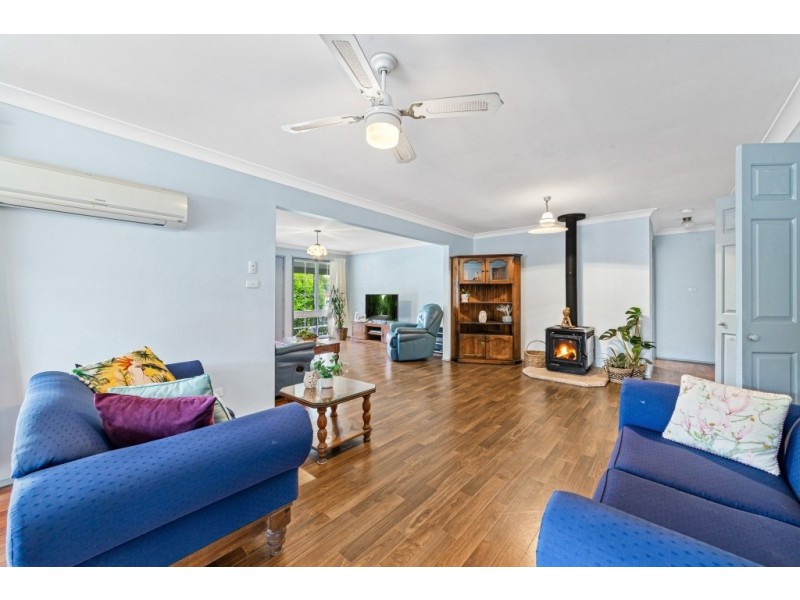 10 Alex Close, Ourimbah NSW 2258