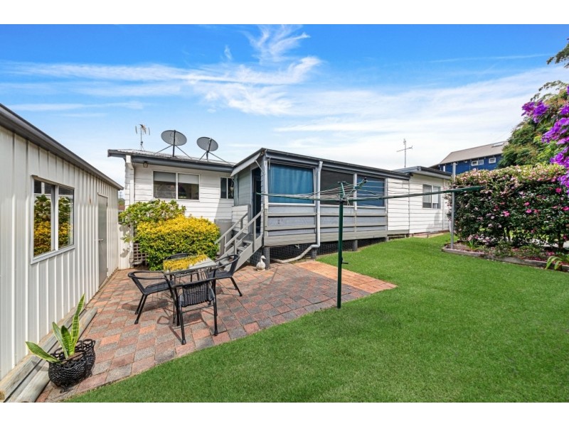 10 Alex Close, Ourimbah NSW 2258