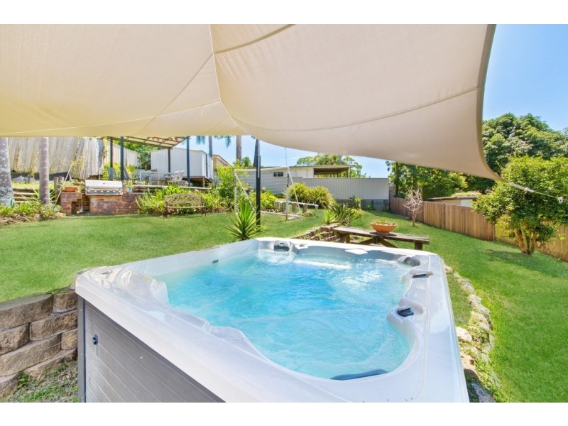 36 Maya Street, Wyoming NSW 2250