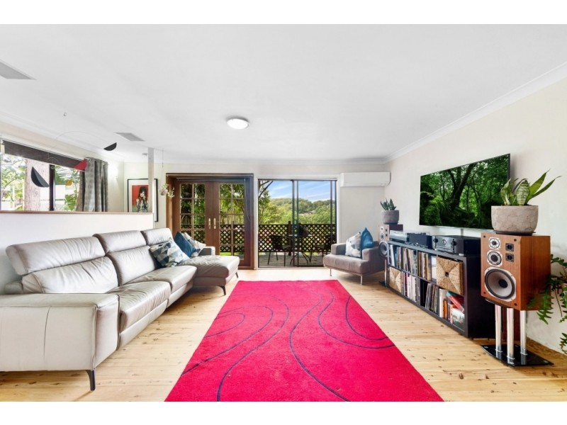 7 Dana Close, Wyoming NSW 2250