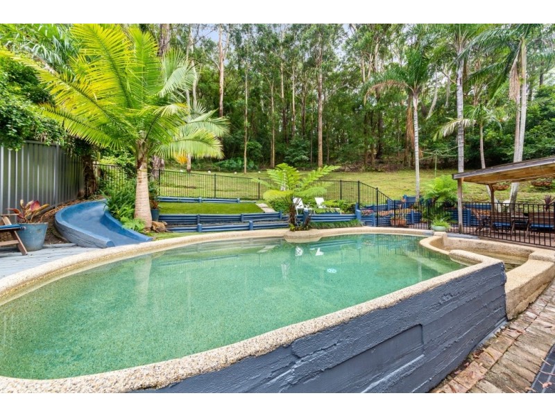 7 Dana Close, Wyoming NSW 2250