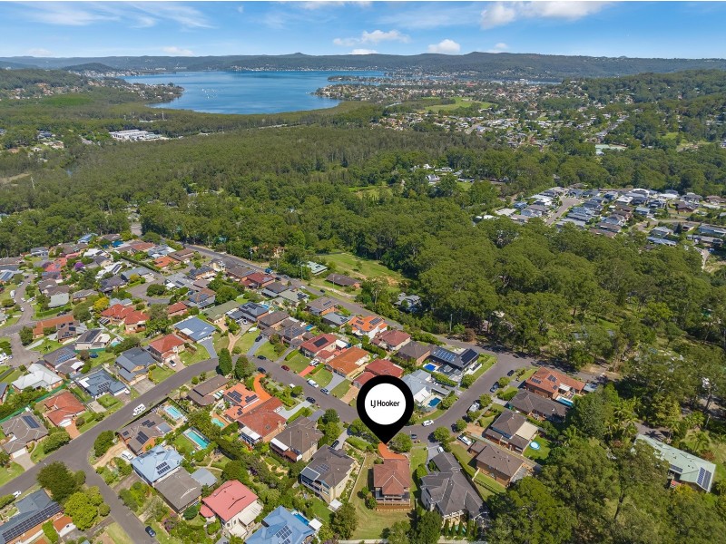 68 Robinia Parade, Springfield NSW 2250