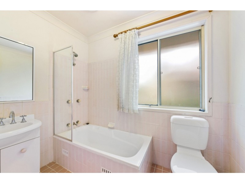 1/51 Henry Parry Drive, Gosford NSW 2250